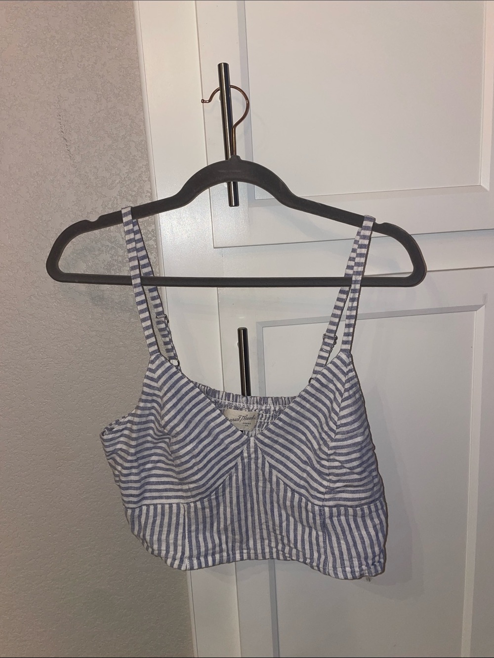 Universal Thread Blue and White Striped Crop Cami - M NWOT